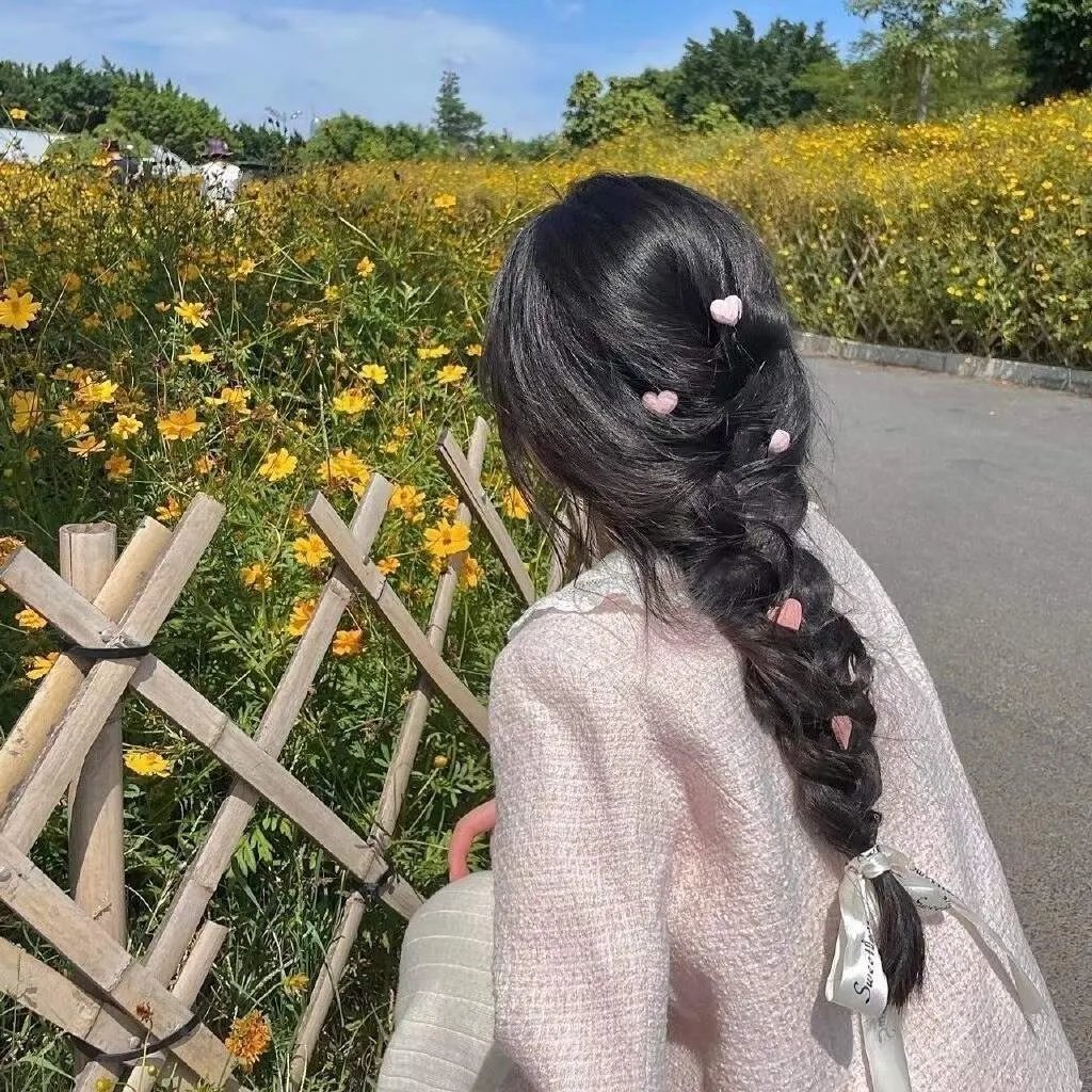 六楼后座